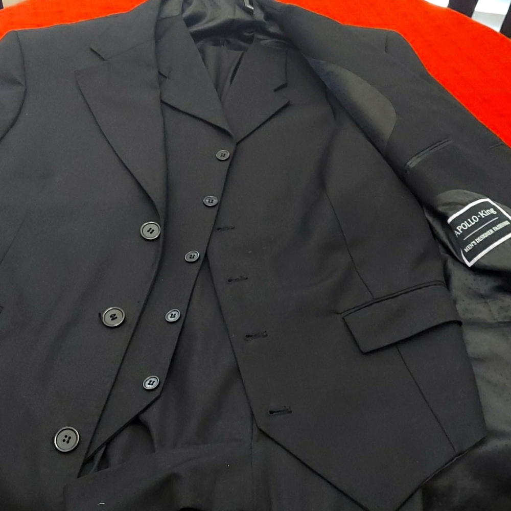 Suit